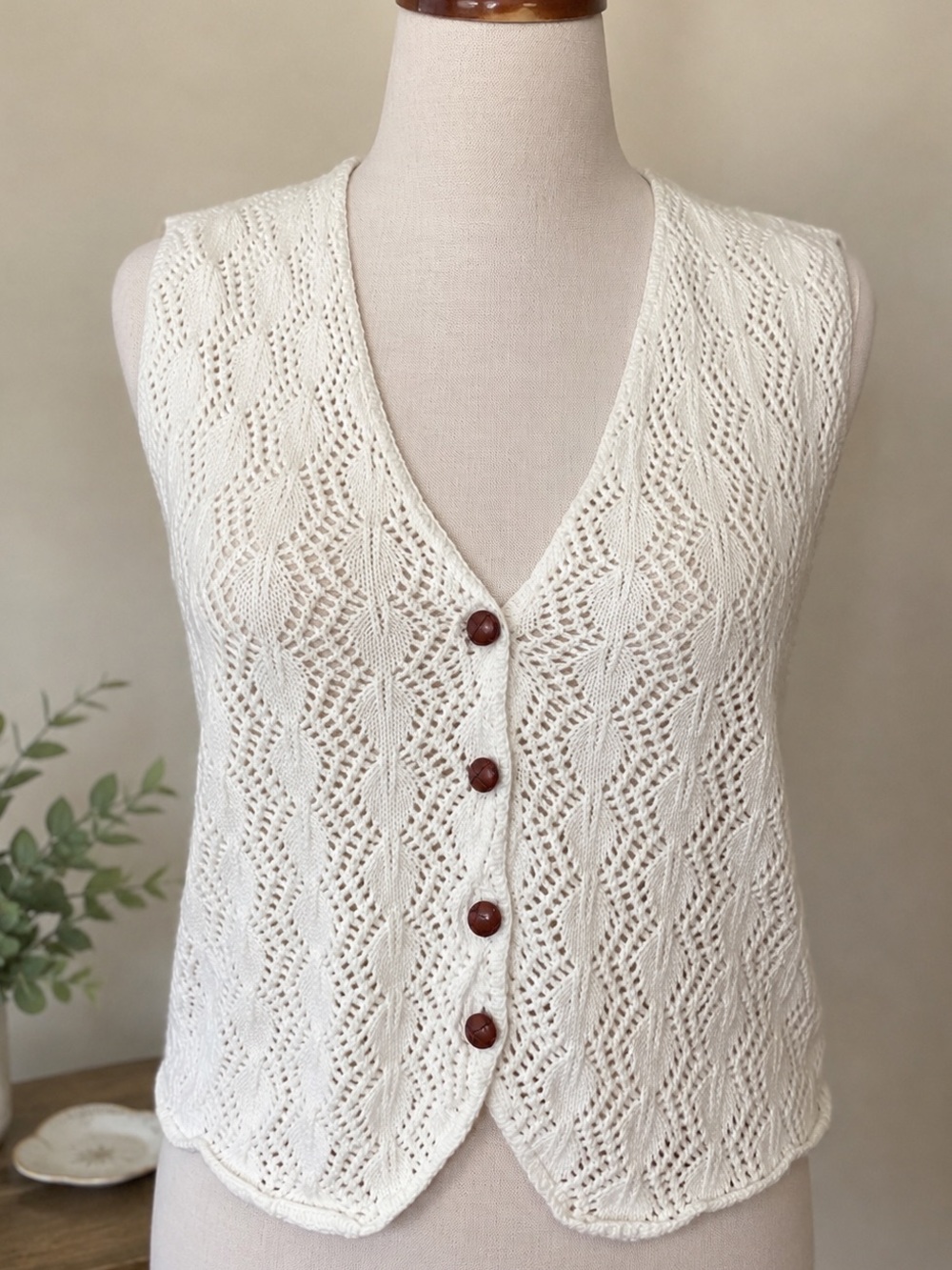 Fashion Avenue 100% Cotton Pointelle Knit Sweater Vest Ivory Large USA